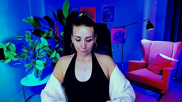 MonicaRiley online show from 7, 4, 2026