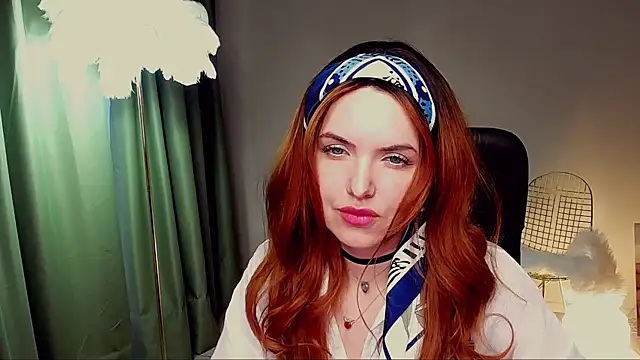 Snapshot of AliceSmite chatting on 11, 5, 2026 AliceSmite online show from 11, 5, 2026