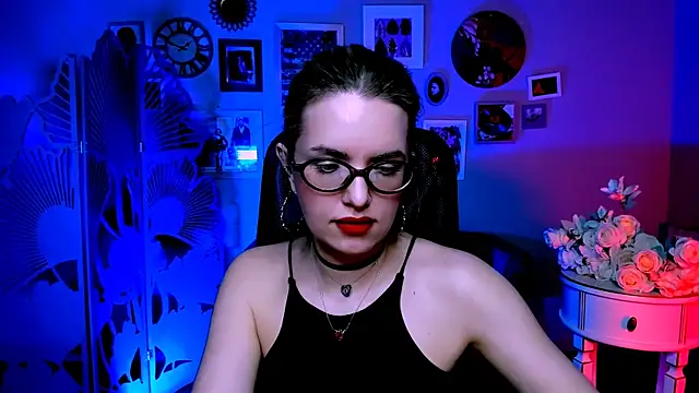 Snapshot of AliceSmite chatting on 23, 4, 2026 AliceSmite online show from 23, 4, 2026