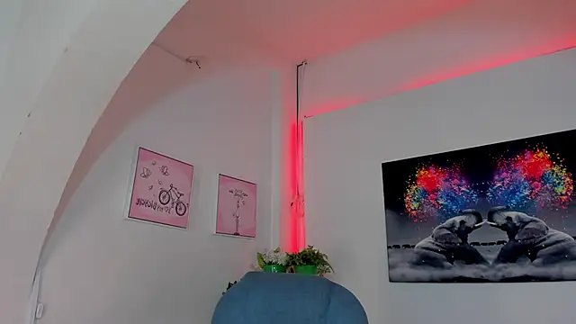 rosi cooper online show from 13, 4, 2026