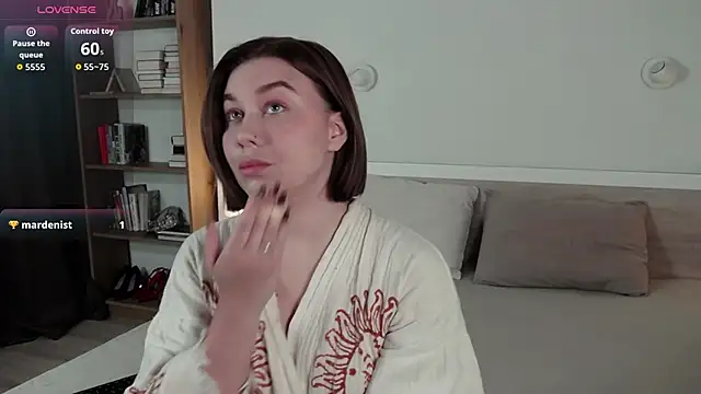 HermioneMoon online show from 29, 6, 2026