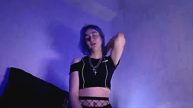 PeachyLuna online show from 7, 3, 2026