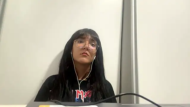 LatoshaLipitz online show from 10, 3, 2026