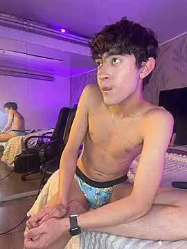 MatthewMoore  online show from 1, 4, 2026