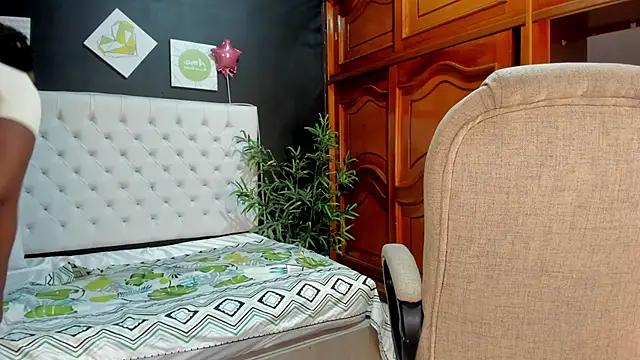 ebony katterin online show from 23, 3, 2026