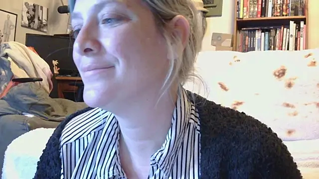 MistyMountains96 online show from 17, 3, 2026