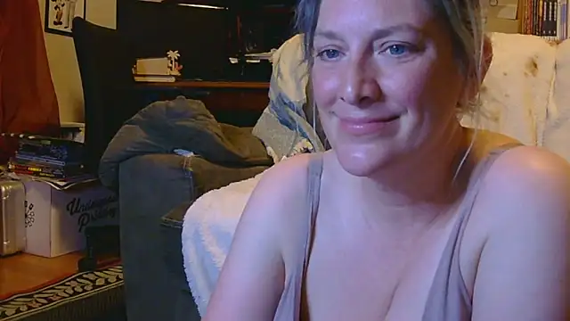 MistyMountains96 online show from 31, 3, 2026