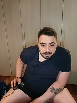 bear skinny online show from 19, 5, 2026