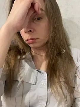 Luna2547 online show from 12, 3, 2026