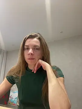 Luna2547 online show from 7, 3, 2026