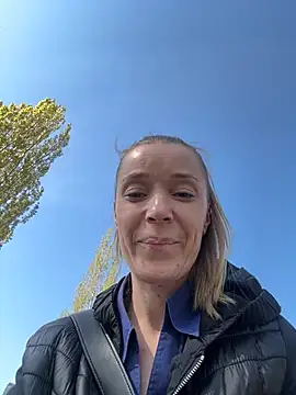 MONICANIX online show from 16, 4, 2026