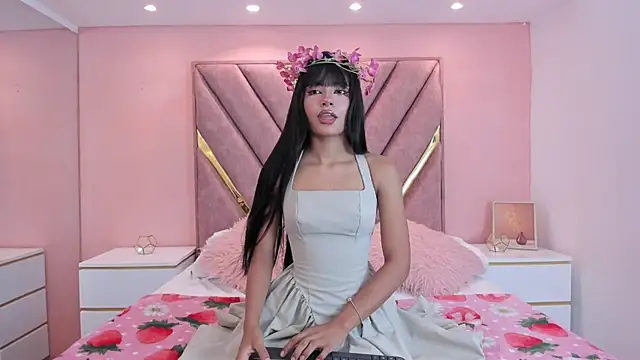 chloe larson online show from 10, 3, 2026