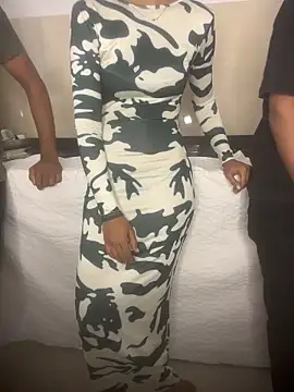 Miss  malaikaaa online show from 6, 3, 2026