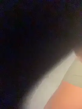 Miss  malaikaaa online show from 5, 4, 2026