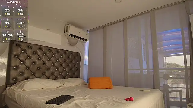 Snapshot of LauriLenix chatting on 19, 3, 2026 LauriLenix online show from 19, 3, 2026