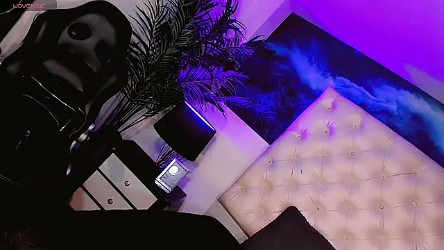 Valentiina Foxx online show from 4, 7, 2026