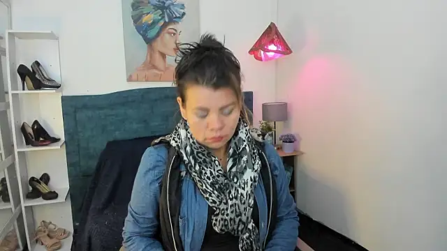 KiaraXMilf online show from 23, 3, 2026