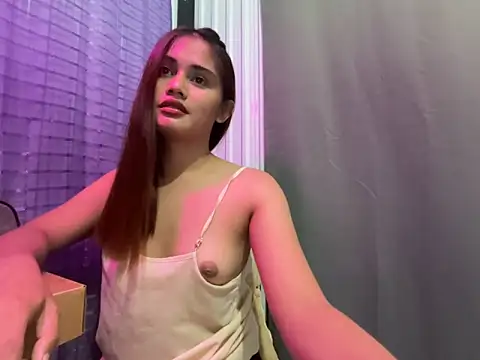 Snapshot of IndebtedAntidote chatting on 5, 3, 2026 IndebtedAntidote online show from 5, 3, 2026