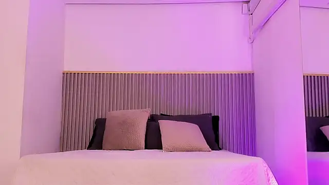 ashvalentine  online show from 1, 4, 2026