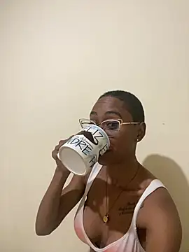 Nina vegas online show from 19, 4, 2026