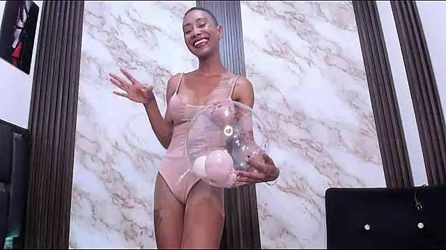 Nina vegas online show from 9, 3, 2026