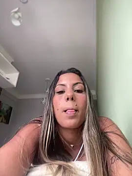 kifanyy online show from 10, 3, 2026