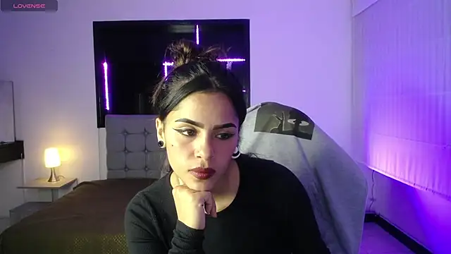  chloe 1 online show from 11, 3, 2026