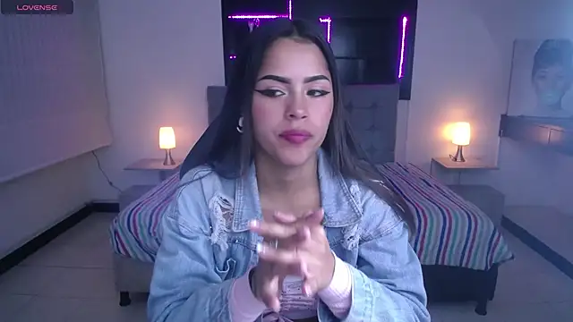  chloe 1 online show from 31, 3, 2026