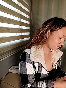 Baby Pink Love online show from 31, 3, 2026