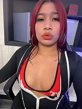 Cherry Charlottee online show from 21, 4, 2026