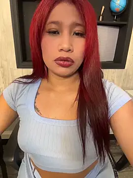 Snapshot of Cherry_Charlottee chatting on 19, 5, 2026 Cherry Charlottee online show from 19, 5, 2026