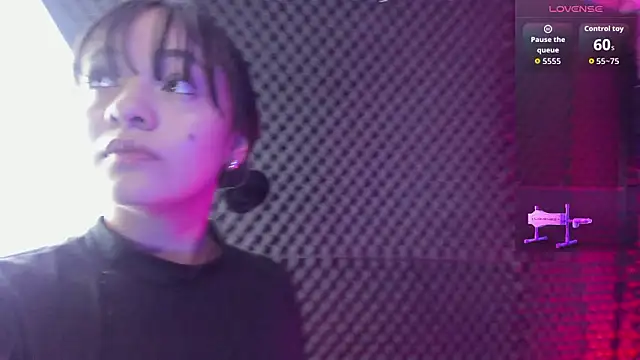 Tiffany Dulce BDSM online show from 5, 3, 2026