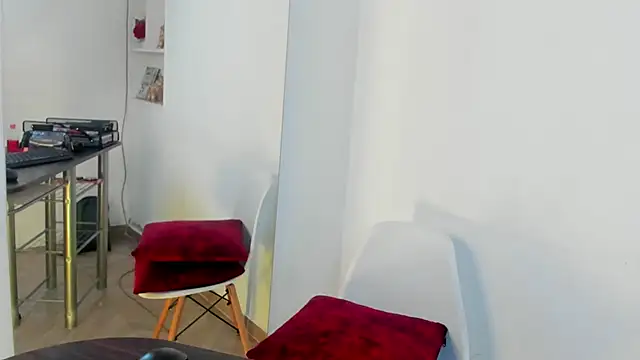 jaade doll online show from 18, 4, 2026