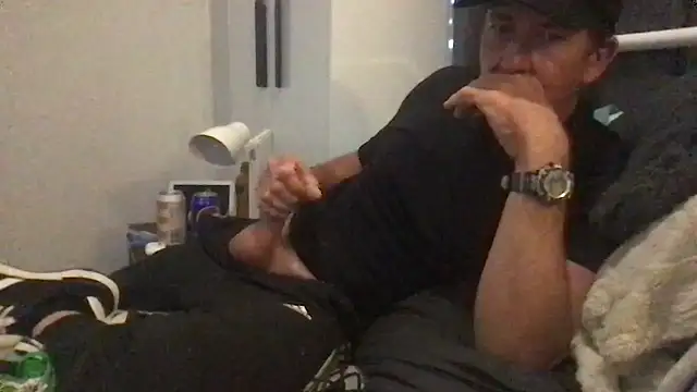 MrBombasticxxx online show from 4, 3, 2026