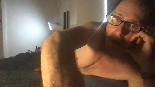 Snapshot of MrBombasticxxx chatting on 4, 5, 2026 MrBombasticxxx online show from 4, 5, 2026