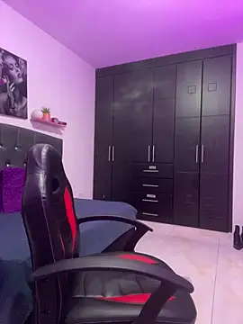 ela  ef online show from 3, 3, 2026