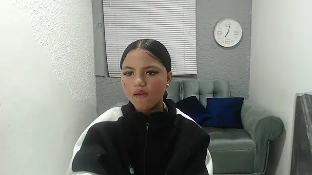 kimmyfuckass online show from 23, 4, 2026