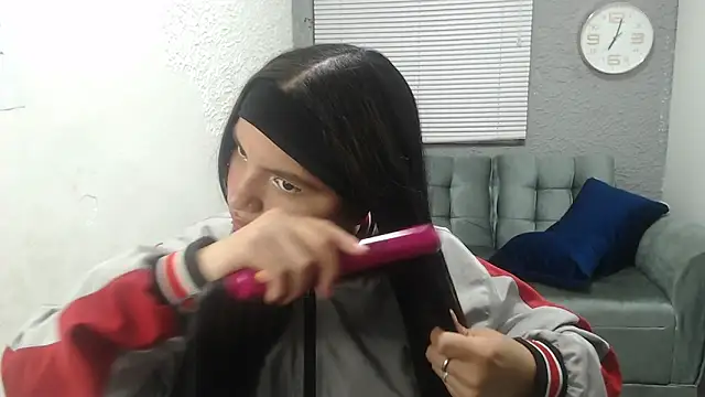 kimmyfuckass online show from 15, 4, 2026