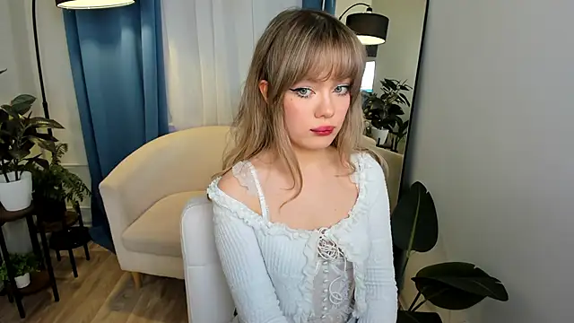  alice bloom  online show from 4, 3, 2026