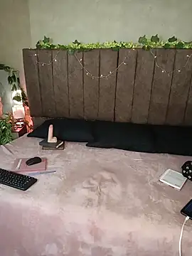 MarianaaMonsalve online show from 5, 3, 2026