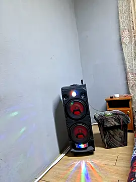 Minike75 online show from 19, 4, 2026