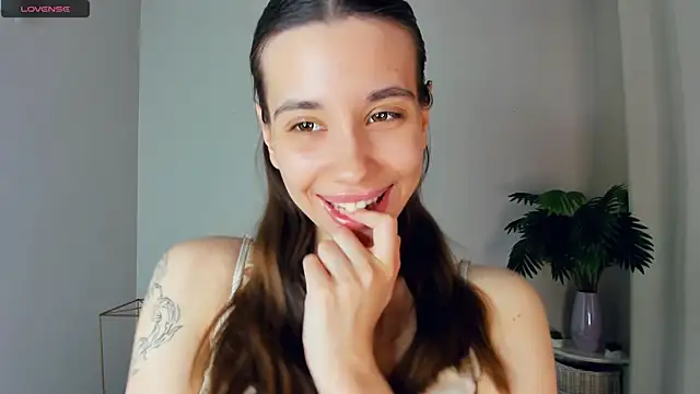 LaceyLettman online show from 2, 4, 2026