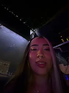 ManuelaVeeleez online show from 12, 7, 2026