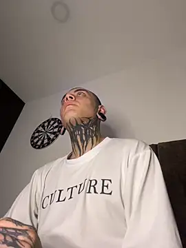  valentinooo online show from 20, 3, 2026