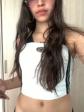 SweetCherry   online show from 20, 4, 2026