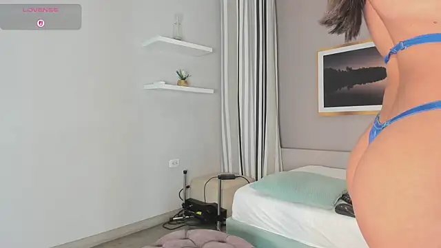 Adri Silva online show from 15, 4, 2026