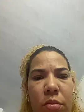 Crespita Shy23 online show from 5, 3, 2026