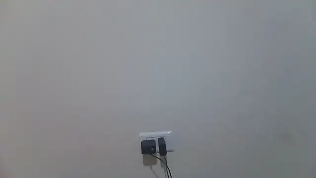 Jiwon Han online show from 27, 3, 2026