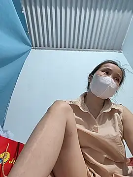 Baby-sexylove20 online show from 23, 6, 2026