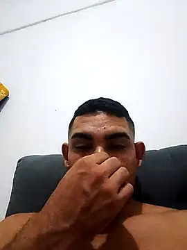 Snapshot of hugoafricano chatting on 13, 3, 2026 hugoafricano online show from 13, 3, 2026